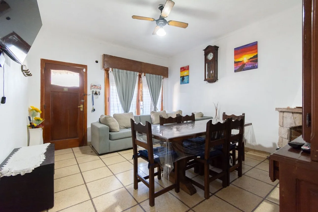 Casa en venta en Ramos Mejía, foto 2