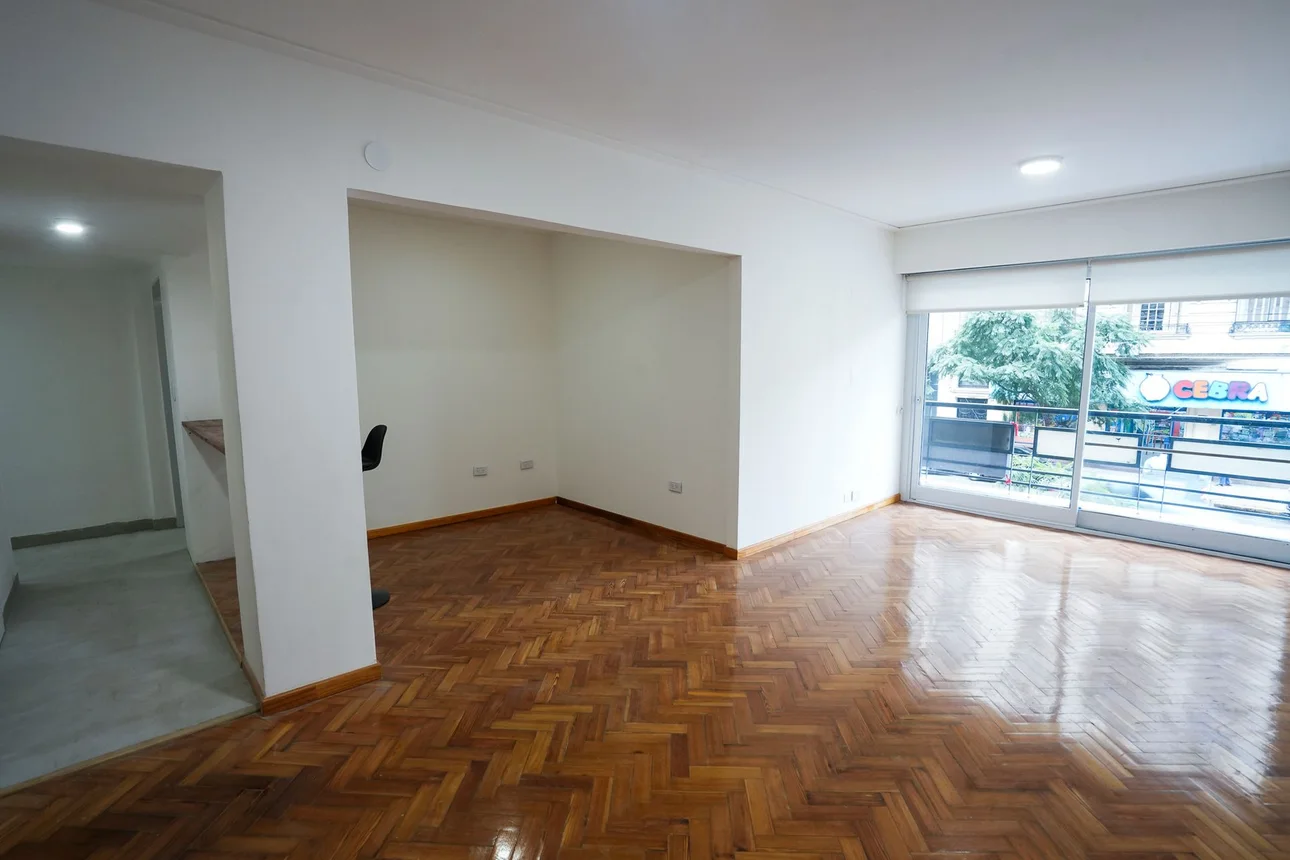 Piso en venta en Almagro, Avenida Rivadavia 4000