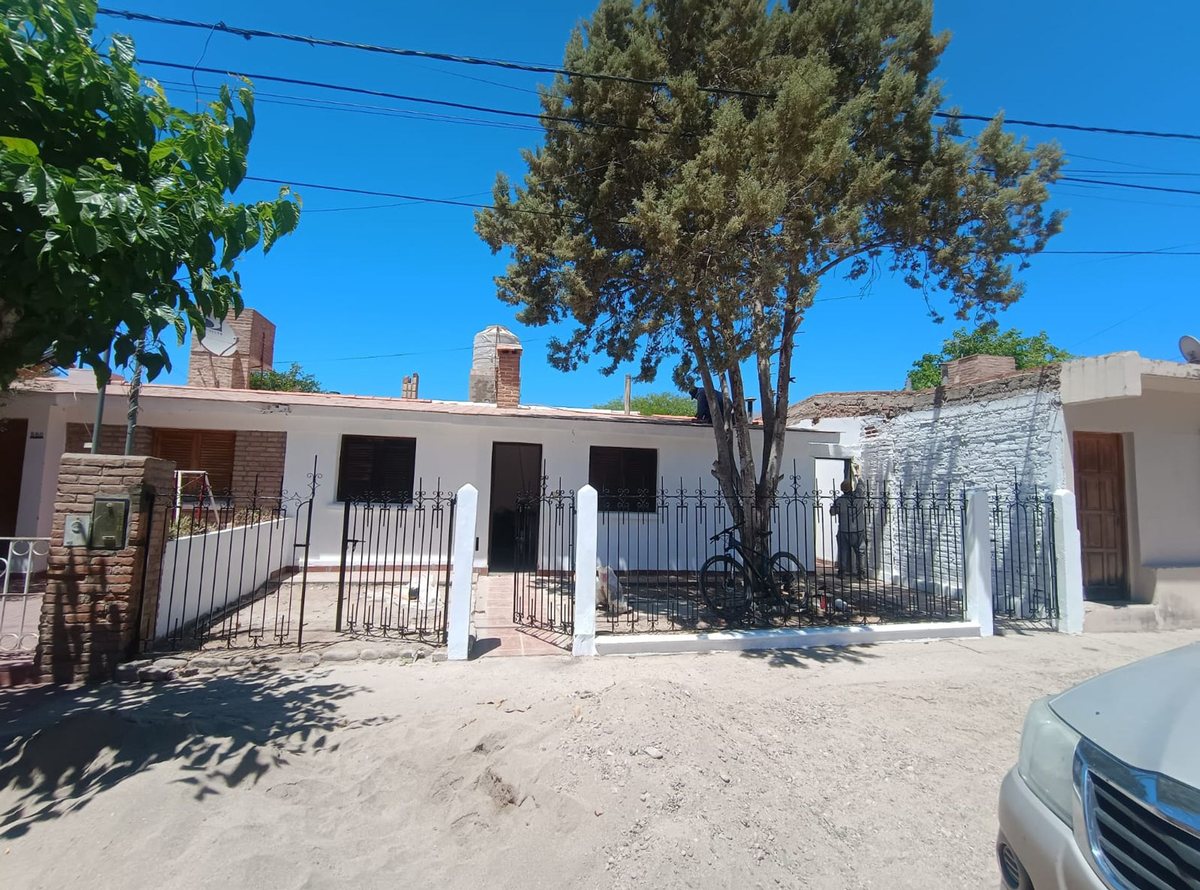 CASA 2 DORMITORIOS VENTA CAFAYATE - foto 11