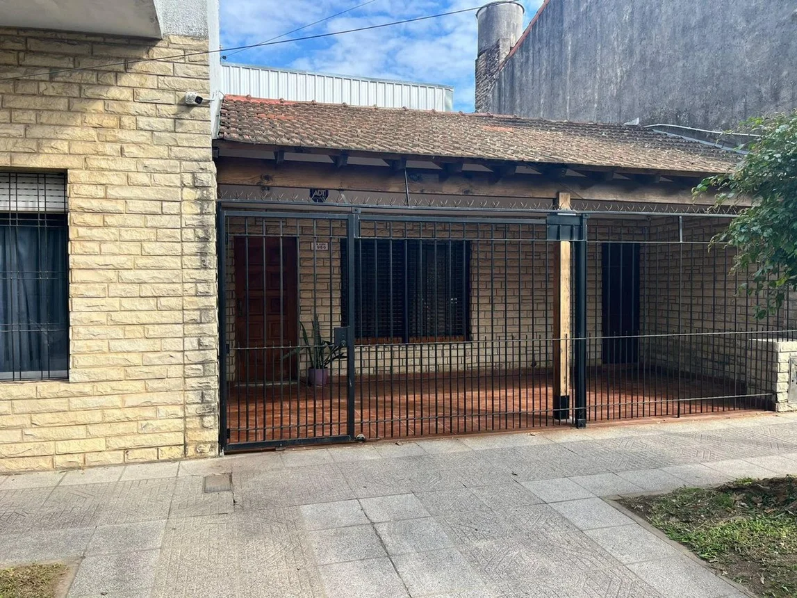 PH de 3 ambientes en venta en Florida Oeste, Leandro N. Alem 1900, foto 2