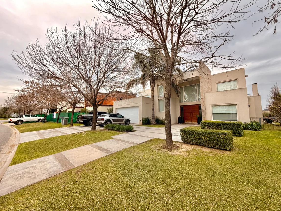 Casa de 6 ambientes en venta en General Rodríguez, Avenida Gaona 0, foto 5