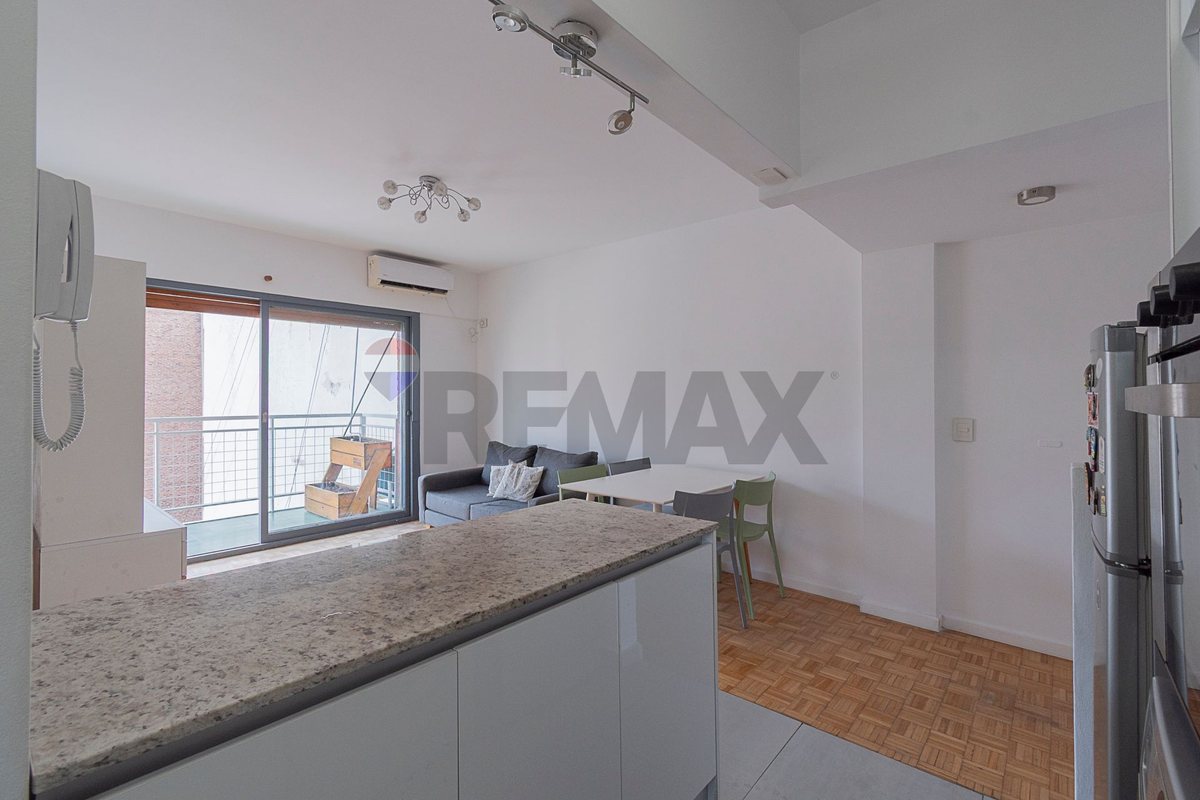 Foto 7 — VENTA RETIRO- DEPARTAMENTO 3 AMBIENTES CON BALCON