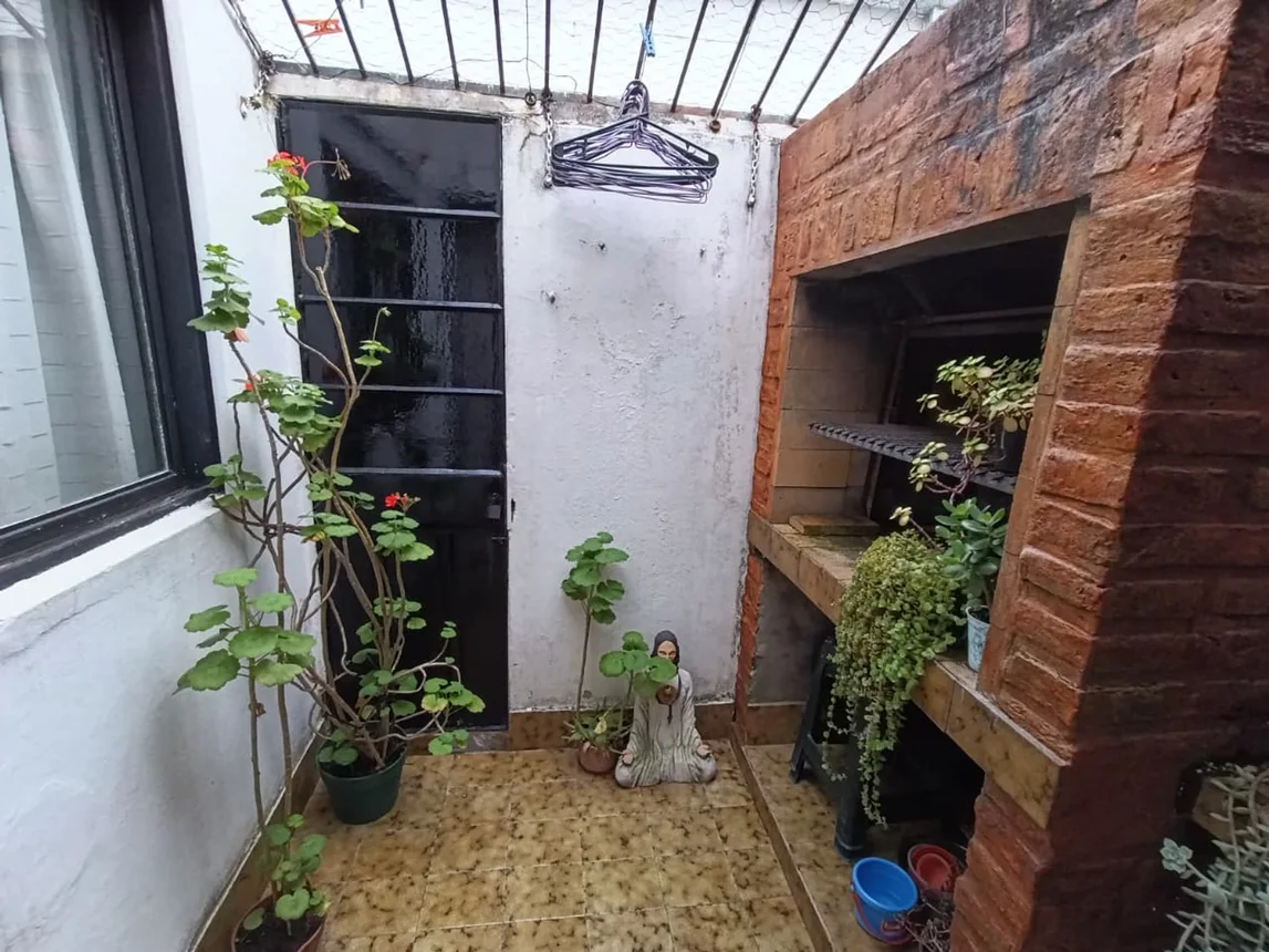 PH de 3 ambientes en venta en La Plata, Calle 6 1800, foto 2