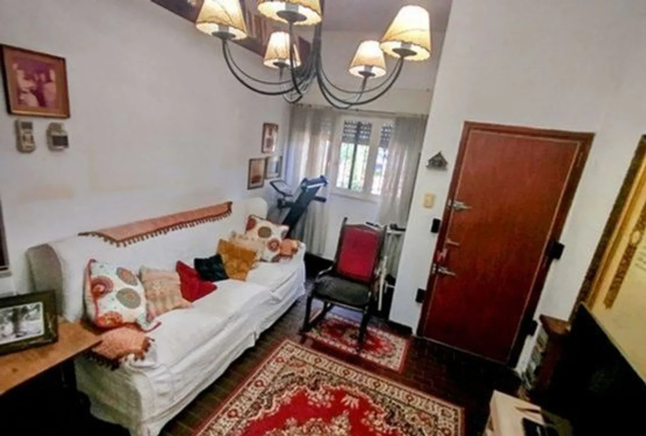 Casa en venta en Turdera, foto 4