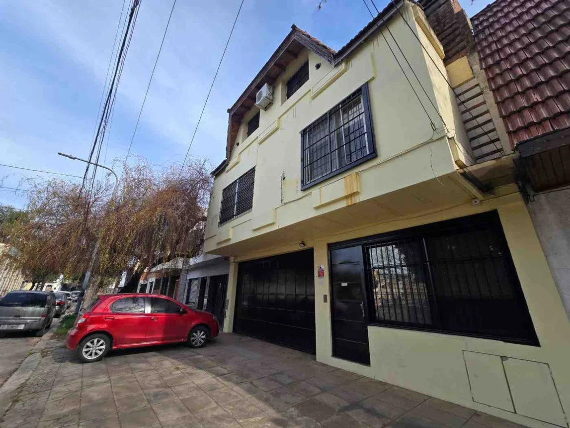 Casa tríplex de 4 ambientes en venta en Villa Luro, Cortina 300, foto 3