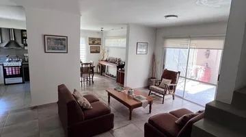 CASA EN VENTA CITY BELL