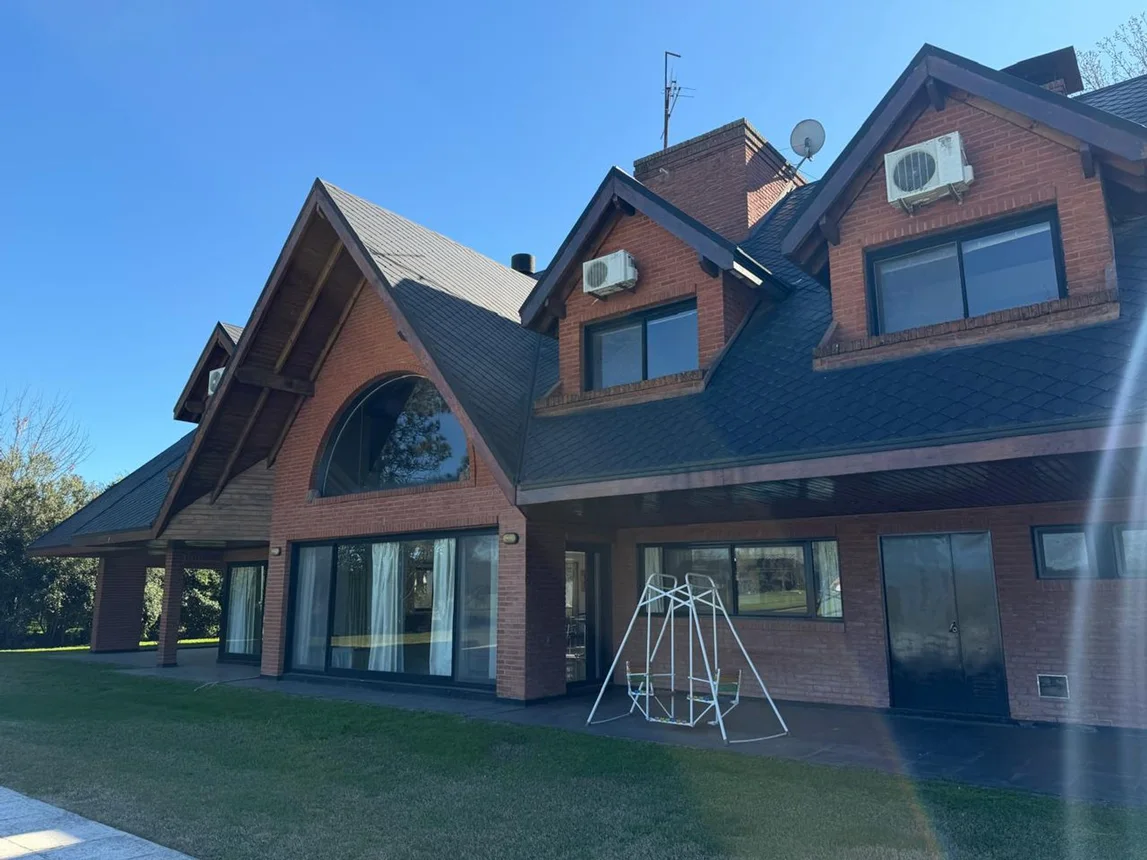 Casa dúplex de 7 ambientes en venta en Moreno, Autopista Acceso Oeste 0, foto 2