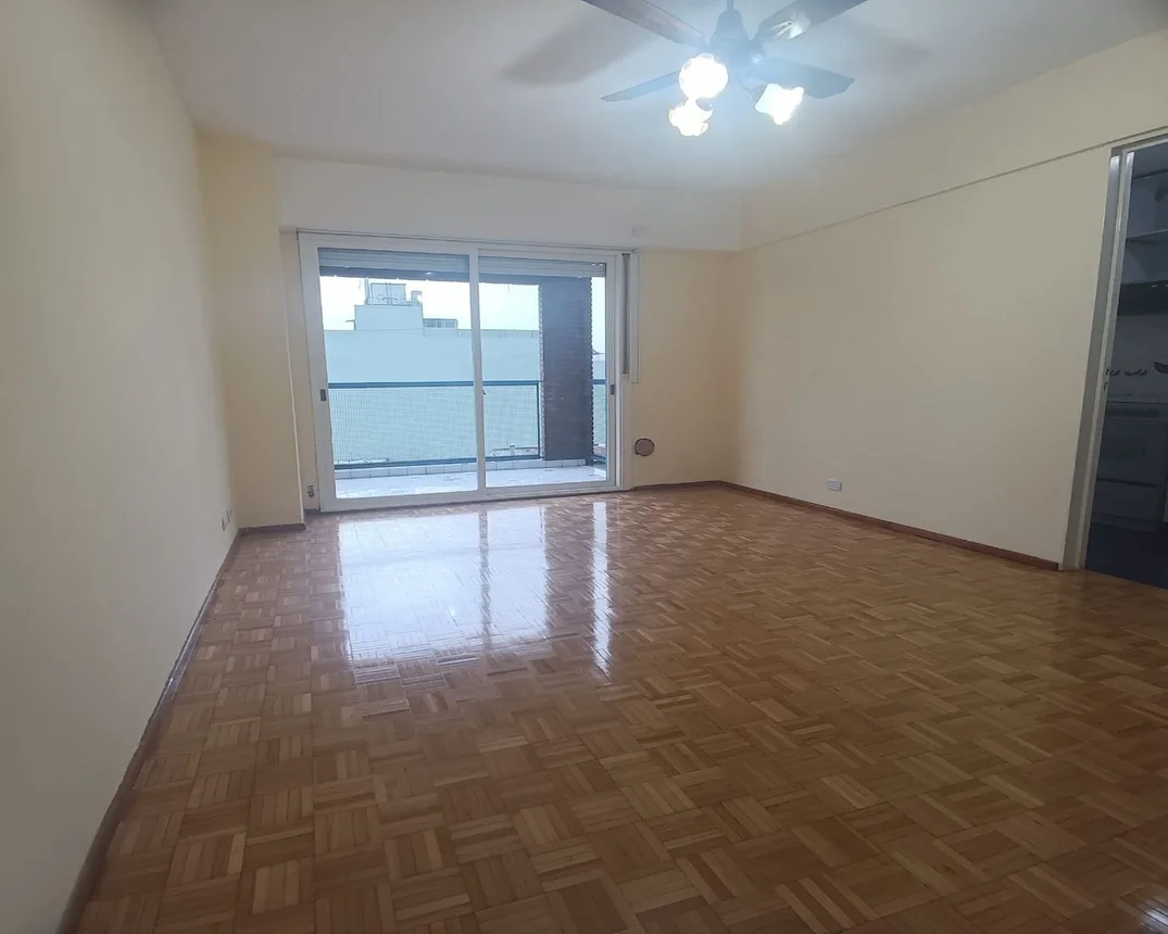 Departamento en alquiler en Flores