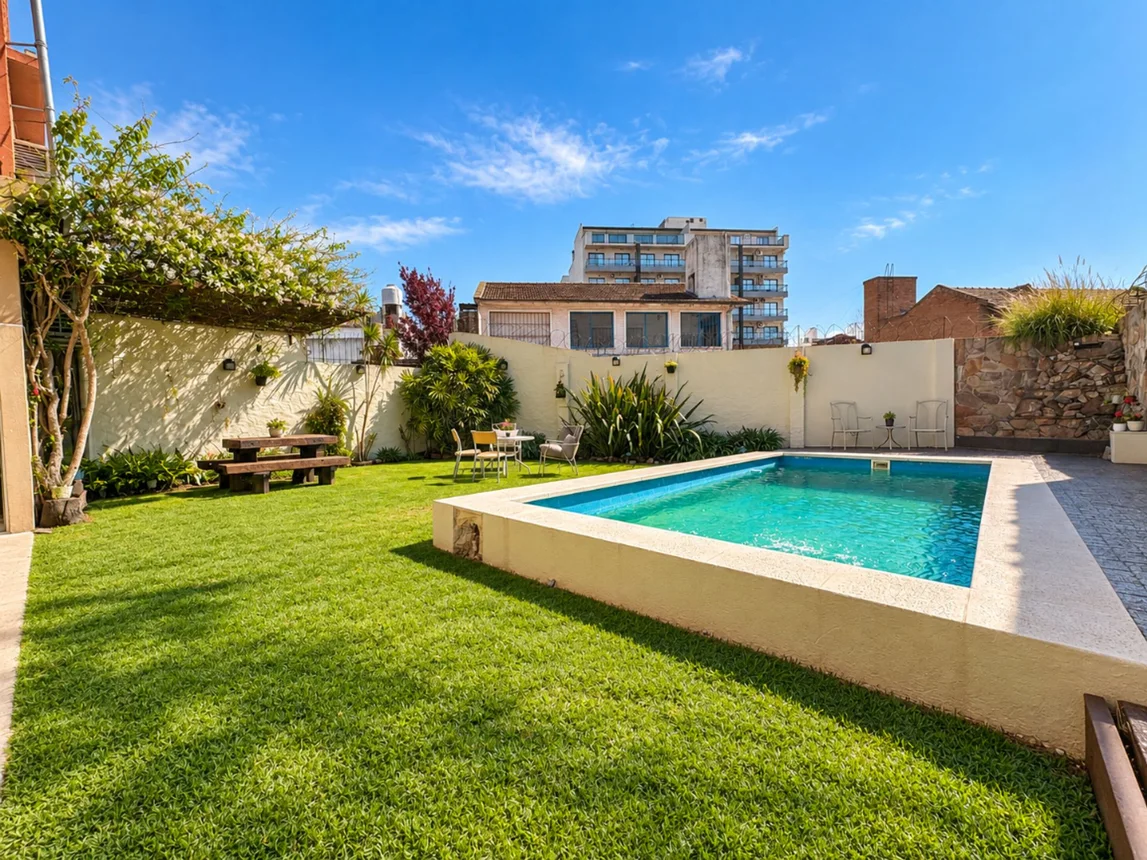 Casa de 4 ambientes en venta en Villa Bosch, Miguel Ángel 5700, foto 2