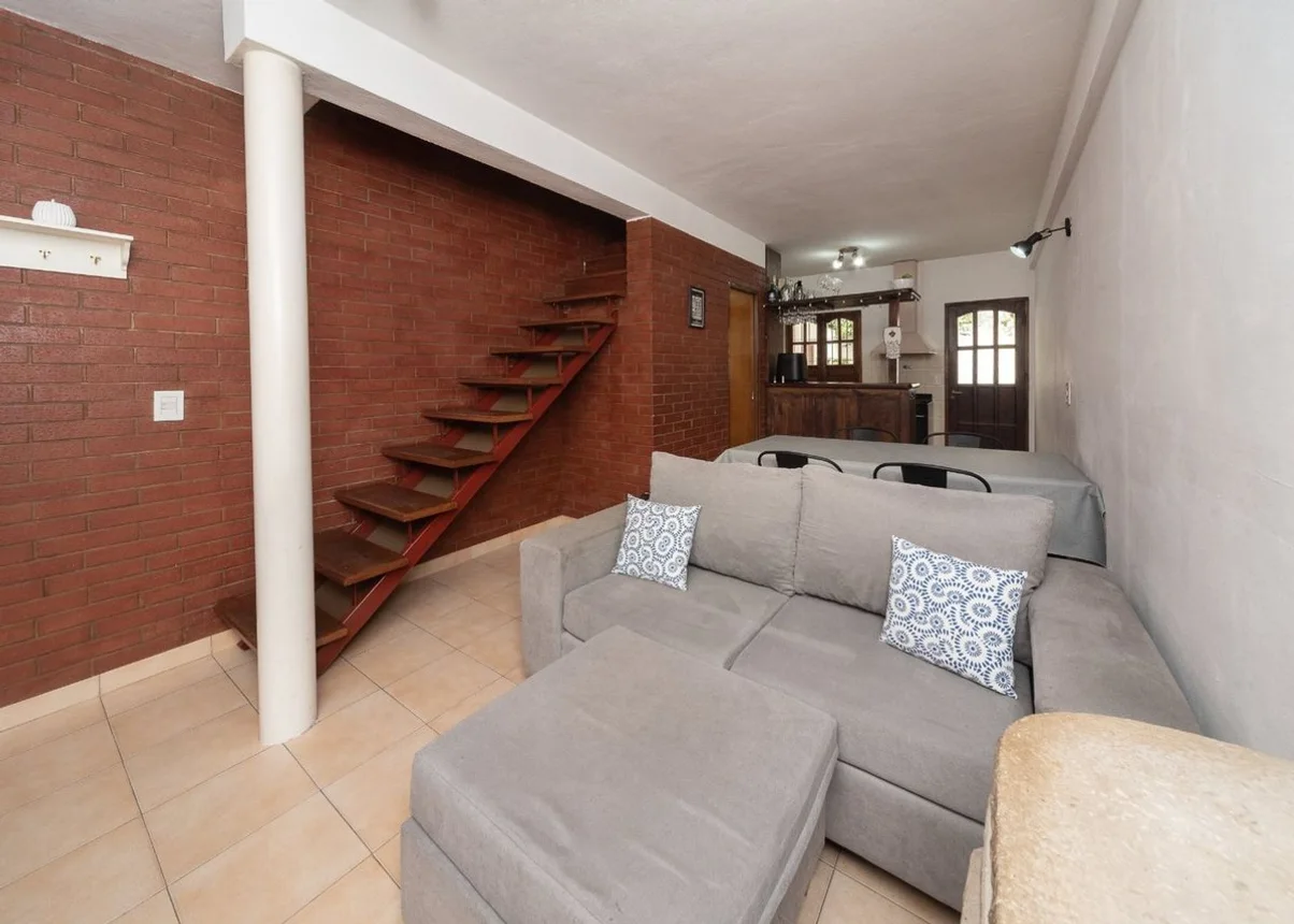 PH en venta en Villa Luzuriaga, foto 2