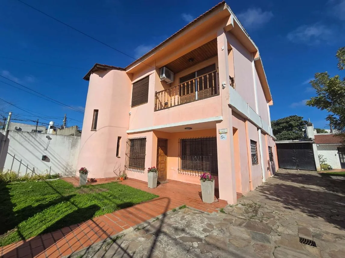 Casa en venta en Don Torcuato, Sargento Cabral 1800