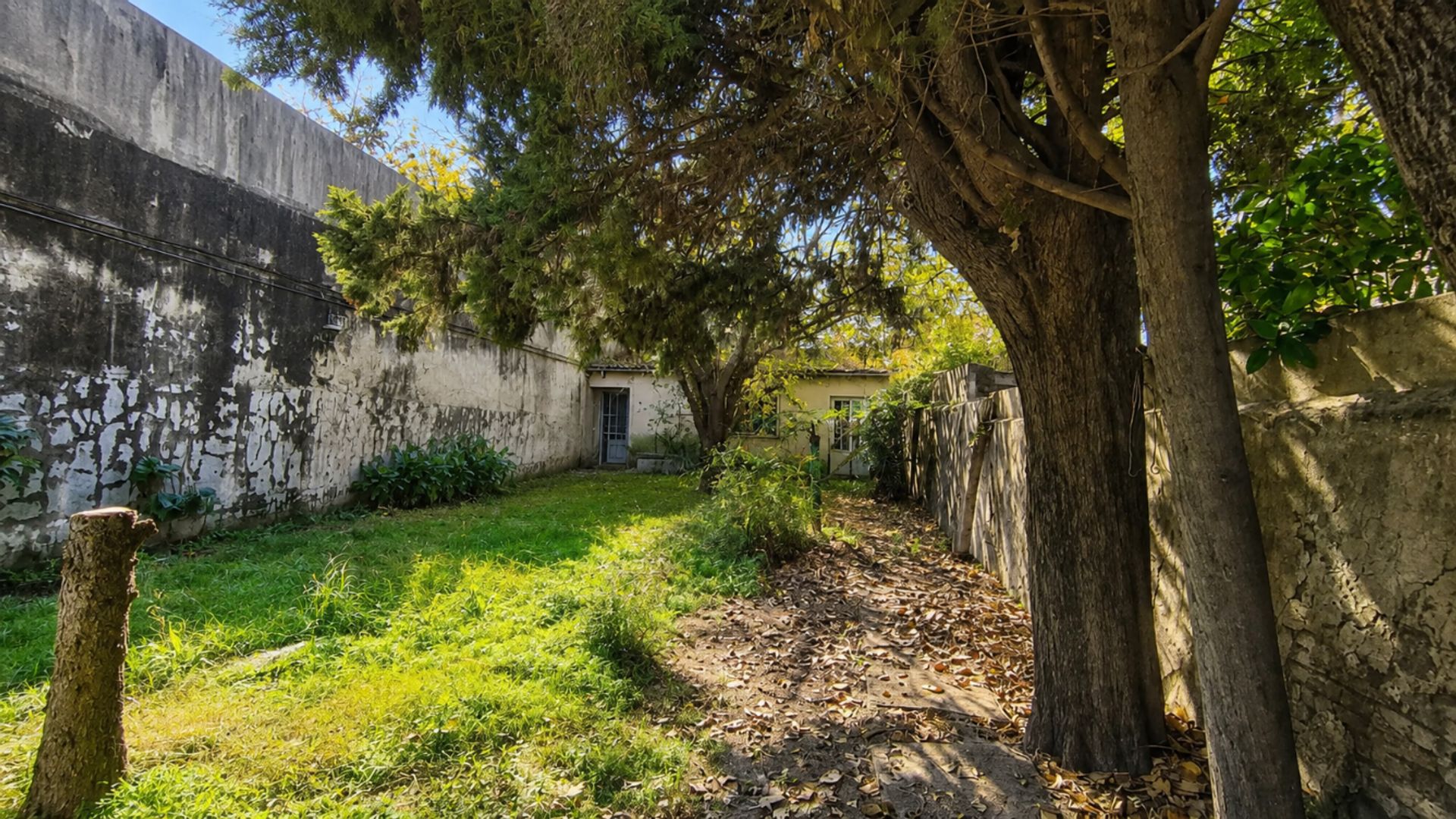 Foto 3 — VENTA CASA/LOTE IDEAL INVERSOR 397M2 R2 BERNAL