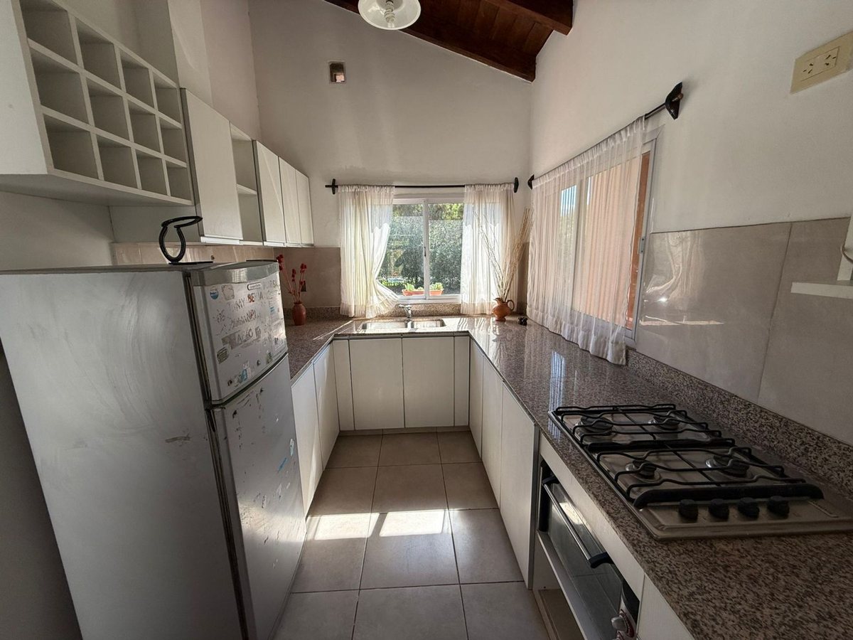 CASA EN VENTA SAN LUIS CON PILETA APTA CREDITO - foto 6