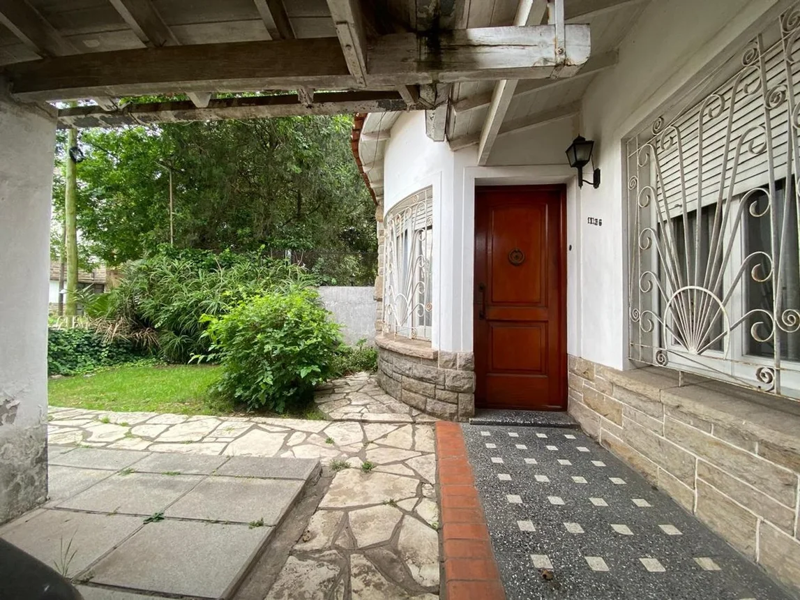 Casa de 4 ambientes en venta en Longchamps, Manuel Belgrano 1100, foto 3