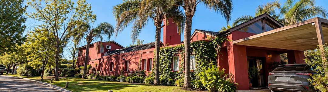 VENTA CASA 4 DORMITORIOS LA RESERVA