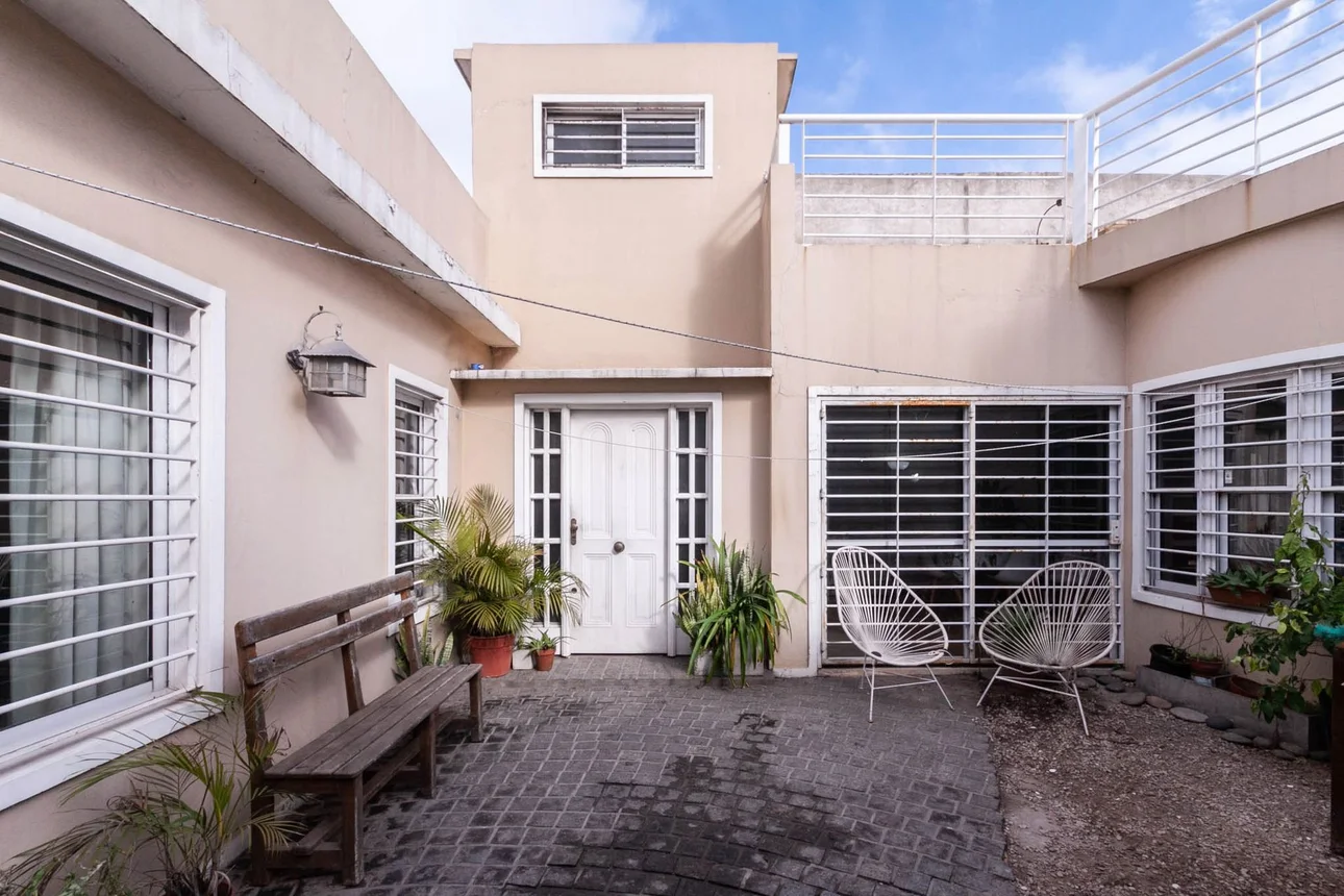 Venta PH 2 ambientes/ valentin alsina, foto 1