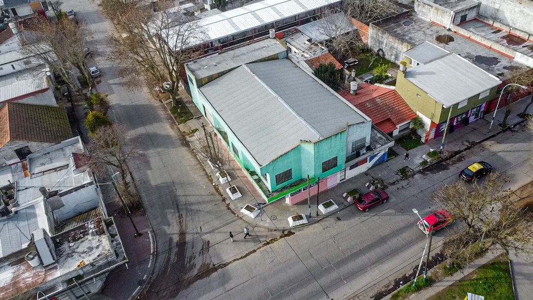 VENTA LOCAL COMERCIAL DOS PLANTAS 631 M2