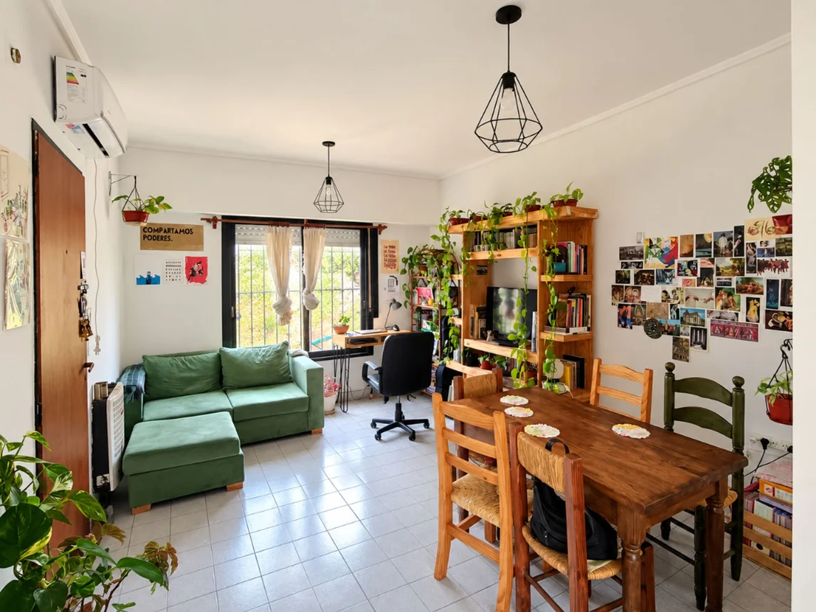 Departamento de 2 ambientes en venta en La Plata, 67 E/ 9 y 10 N° 700