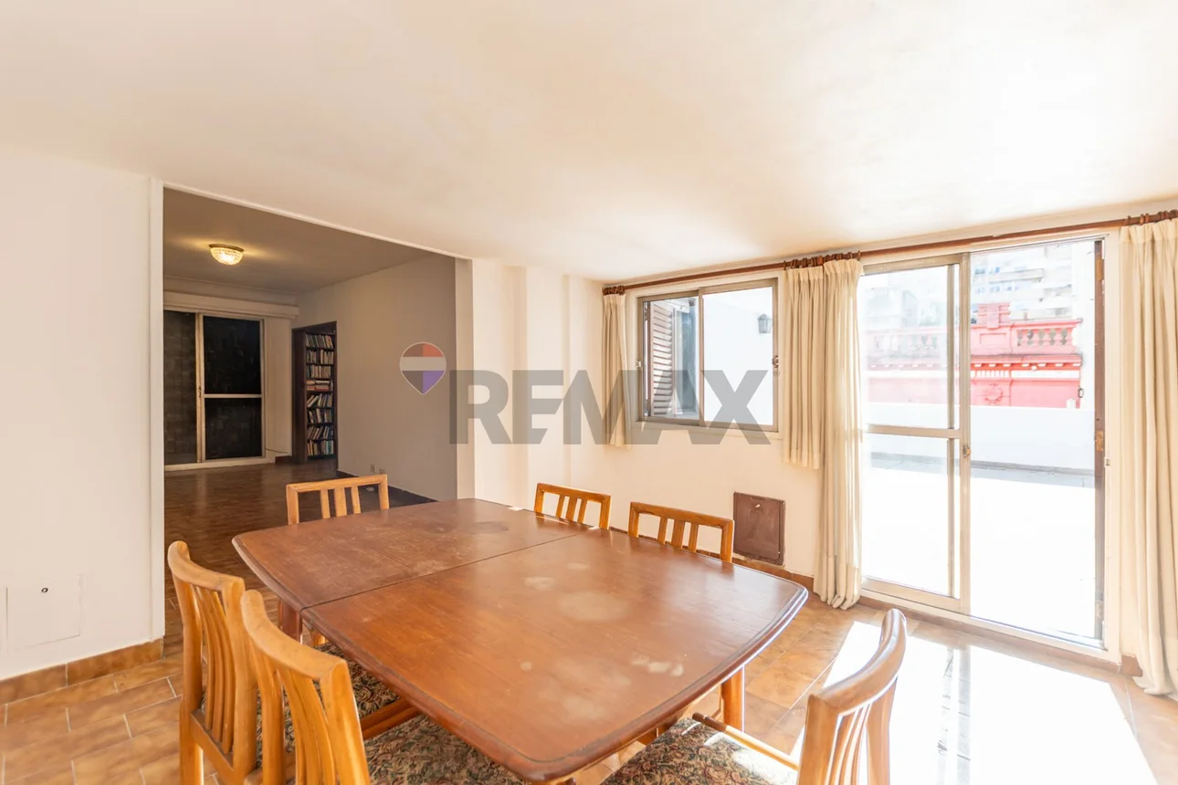 Departamento de 3 ambientes en venta en San Telmo, Humberto 1º 600