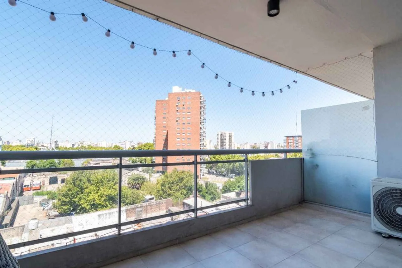 Departamento de 4 ambientes en venta en La Paternal, Alejandro Magariños Cervantes 1900