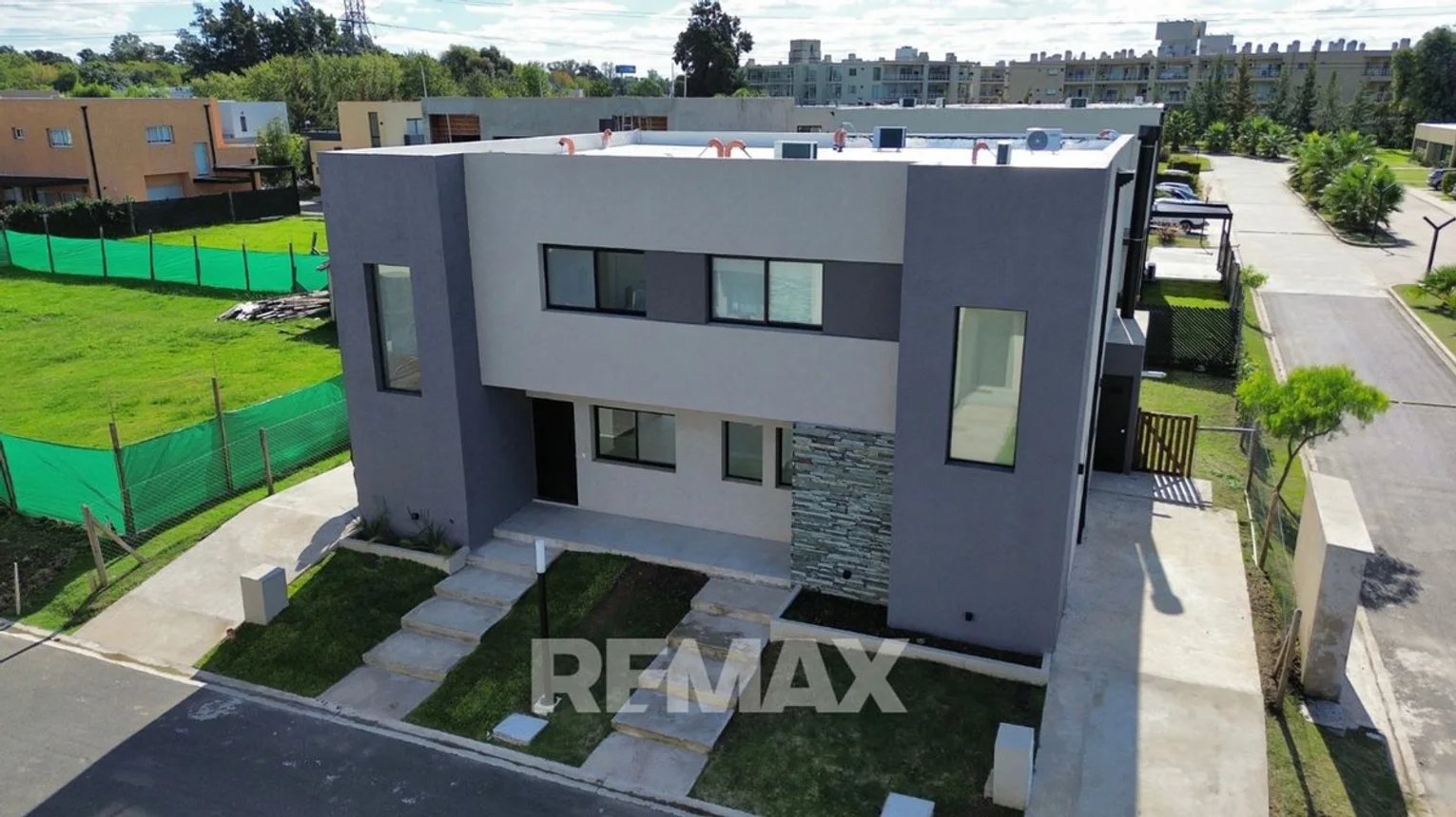 Venta duplex 4 amb. a estrenar springpark pilar, foto 2