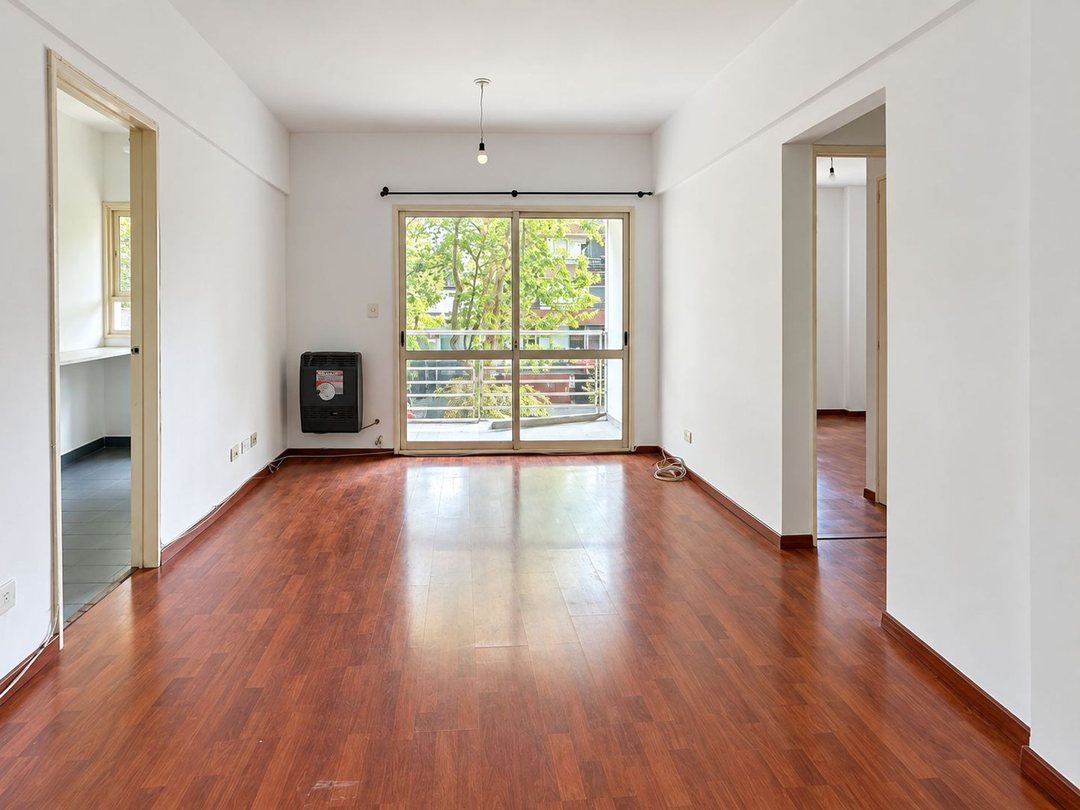 Alquiler Depto 2 Amb C/Balcón - Coghlan
