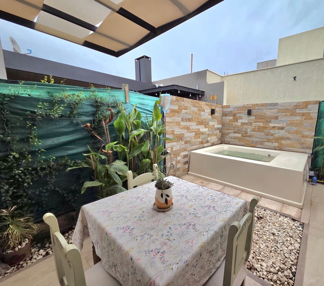 CASA CON MINI PISCINA PINAR DEL SOL V 2DORM