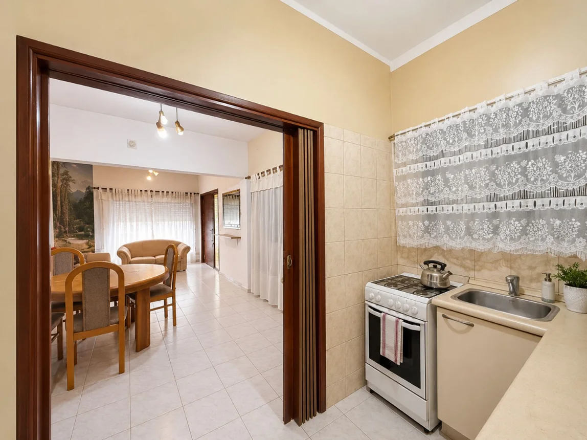 Casa de 2 ambientes en venta en Bernal Este, Cerrito 700, foto 2