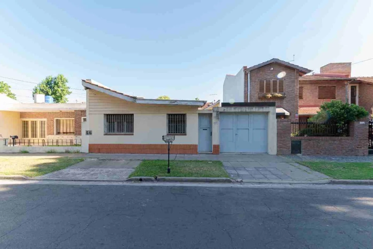 Venta dos PH lote 380m2 - hurlingham permuta, foto 1