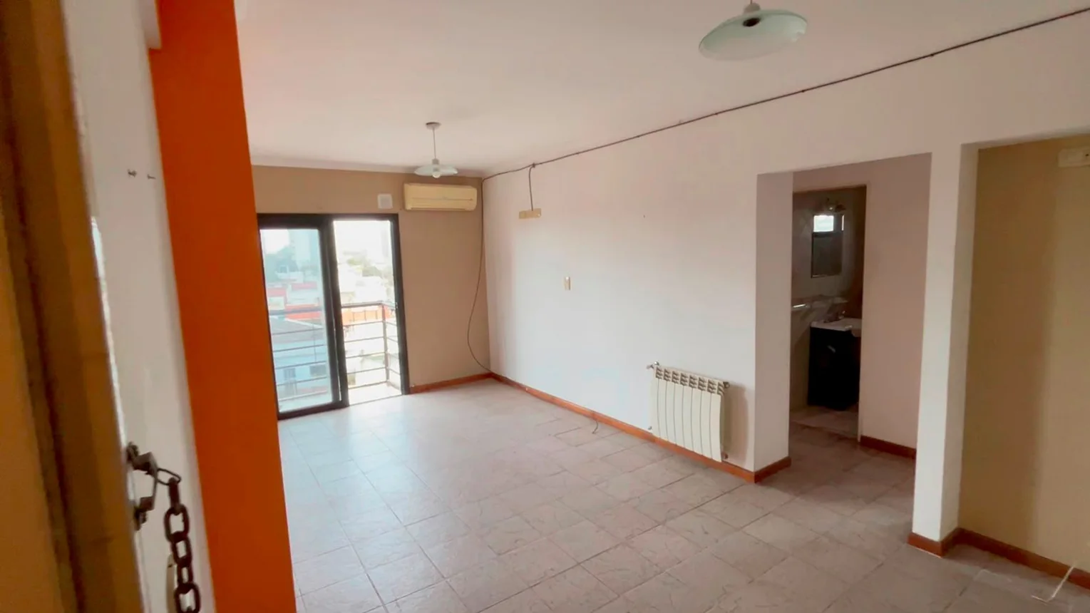 Departamento de 3 ambientes en venta en Berazategui, Calle 16 5300