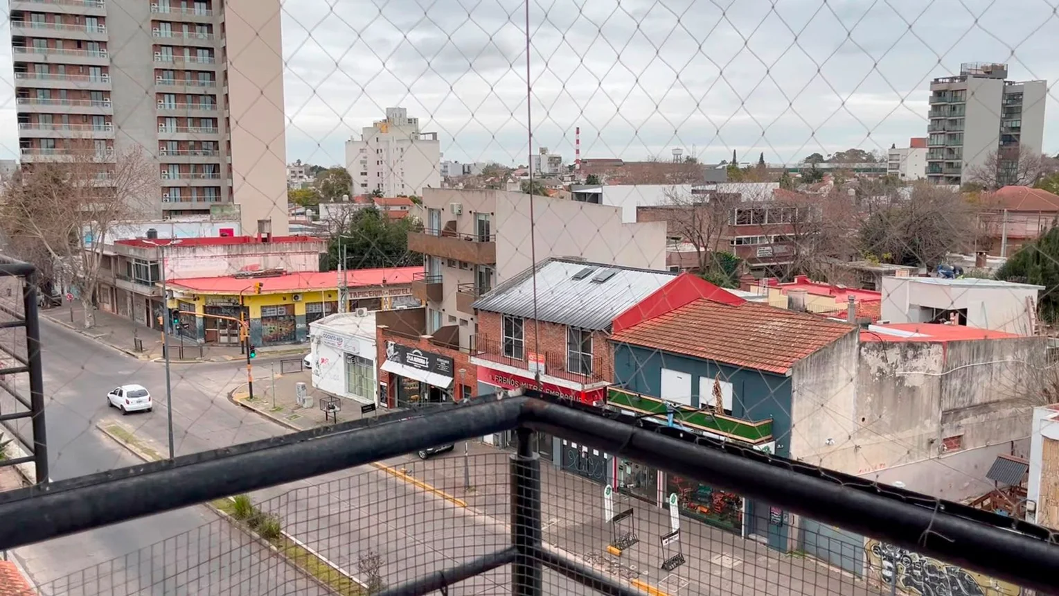 Departamento de 3 ambientes en venta en Berazategui, Calle 16 5300, foto 4