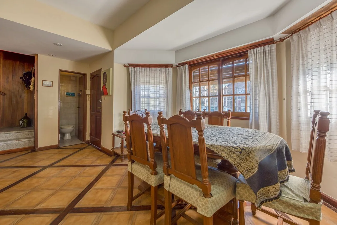 Venta casa 4 amb, hurlingham. c/piscina, cochera, foto 5