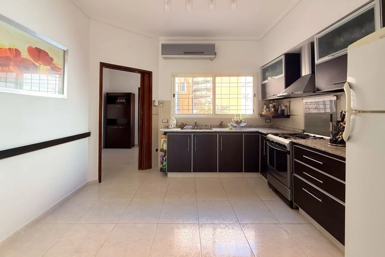 Casa en venta en Castelar, foto 5