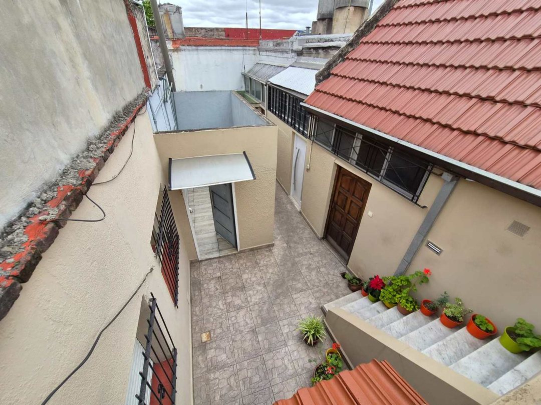Venta Ph 2 ambientes patio terraza Pque Avellaneda
