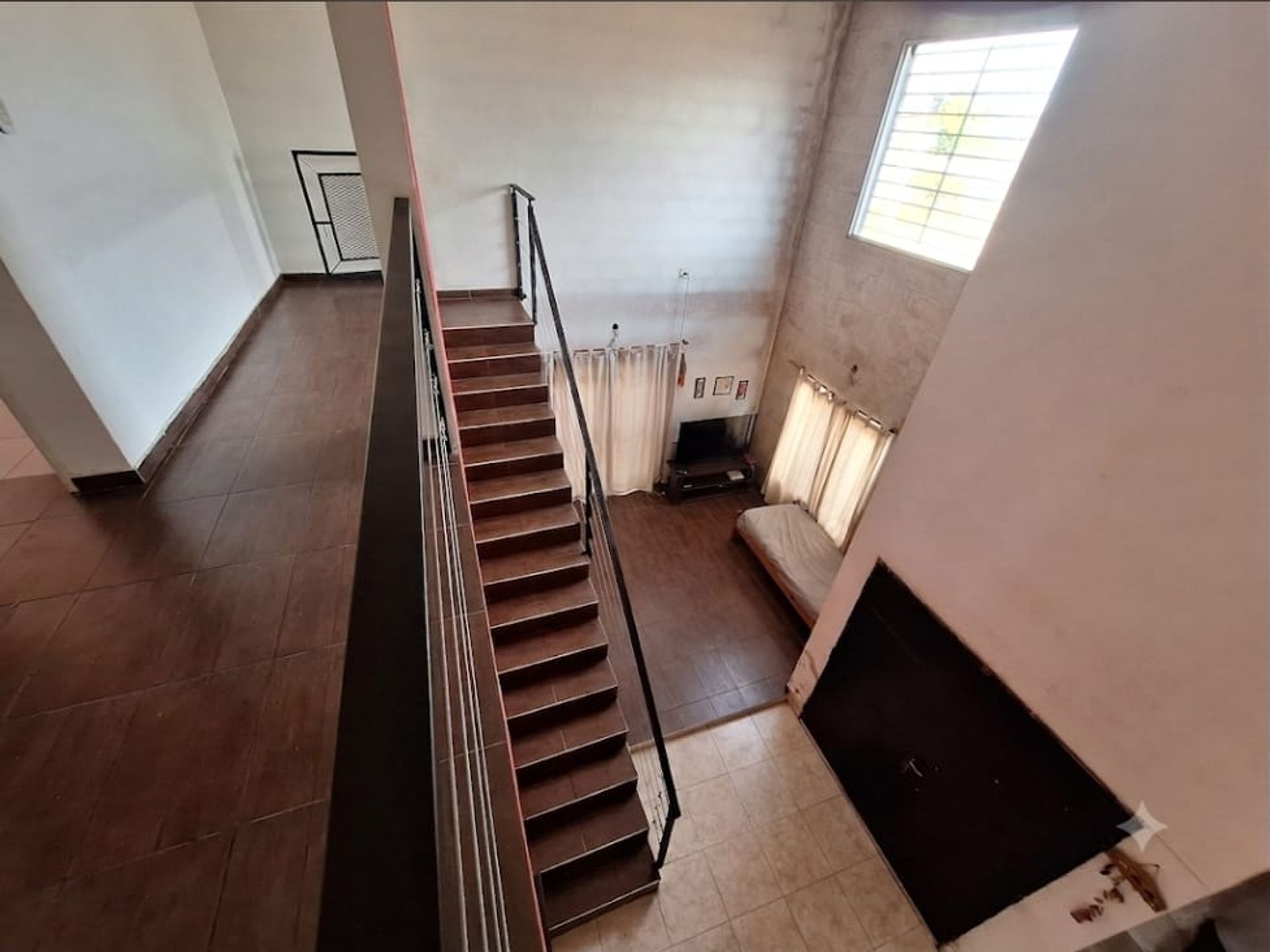 Foto 7 — CASA 5 AMBIENTES EN VENTA EN MONTEGRANDE, PILETA