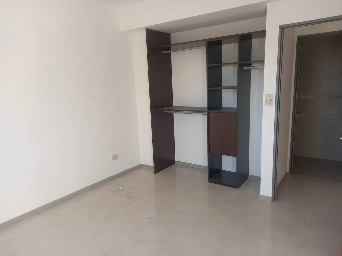 Departamento 3 ambientes con cochera en venta, foto 4