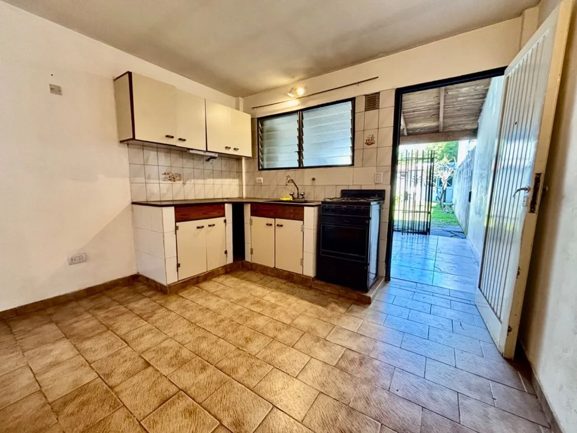 PH de 3 ambientes en venta en Castelar, Martín Coronado 3800, foto 3