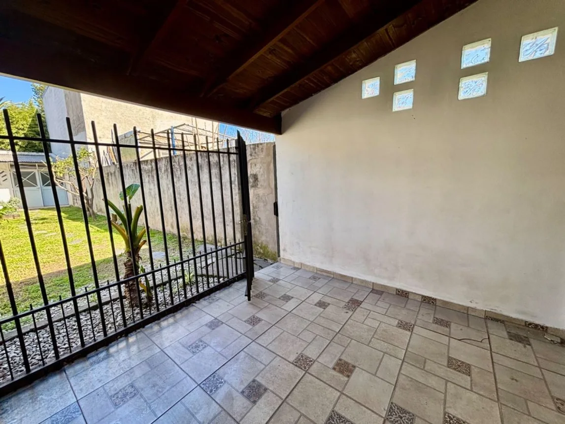 PH de 3 ambientes en venta en Castelar, Martín Coronado 3800, foto 2