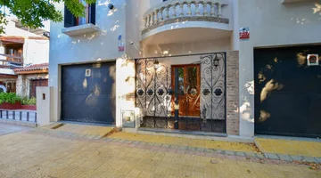 CASA EN VENTA LA PLATA