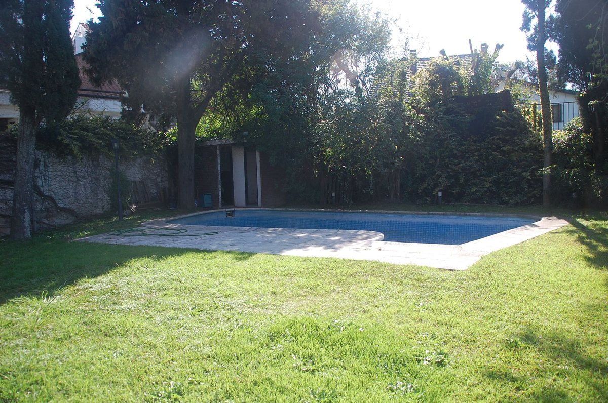 Foto 32 — VENTA CASA ACASSUSO 7 AMBIENTES JARDIN PILETA