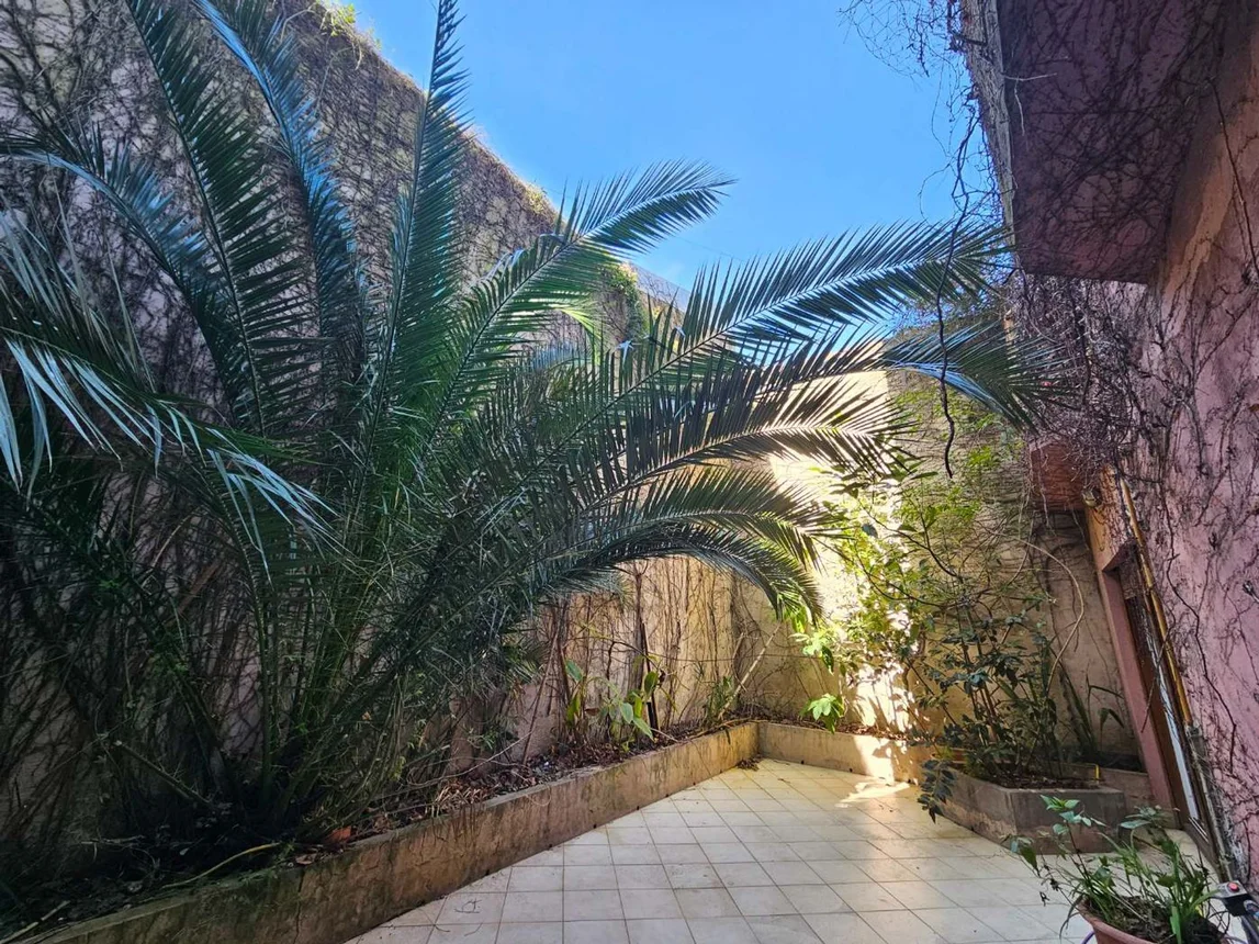 Casa de 7 ambientes en venta en Parque Patricios, Iguazú 200, foto 2