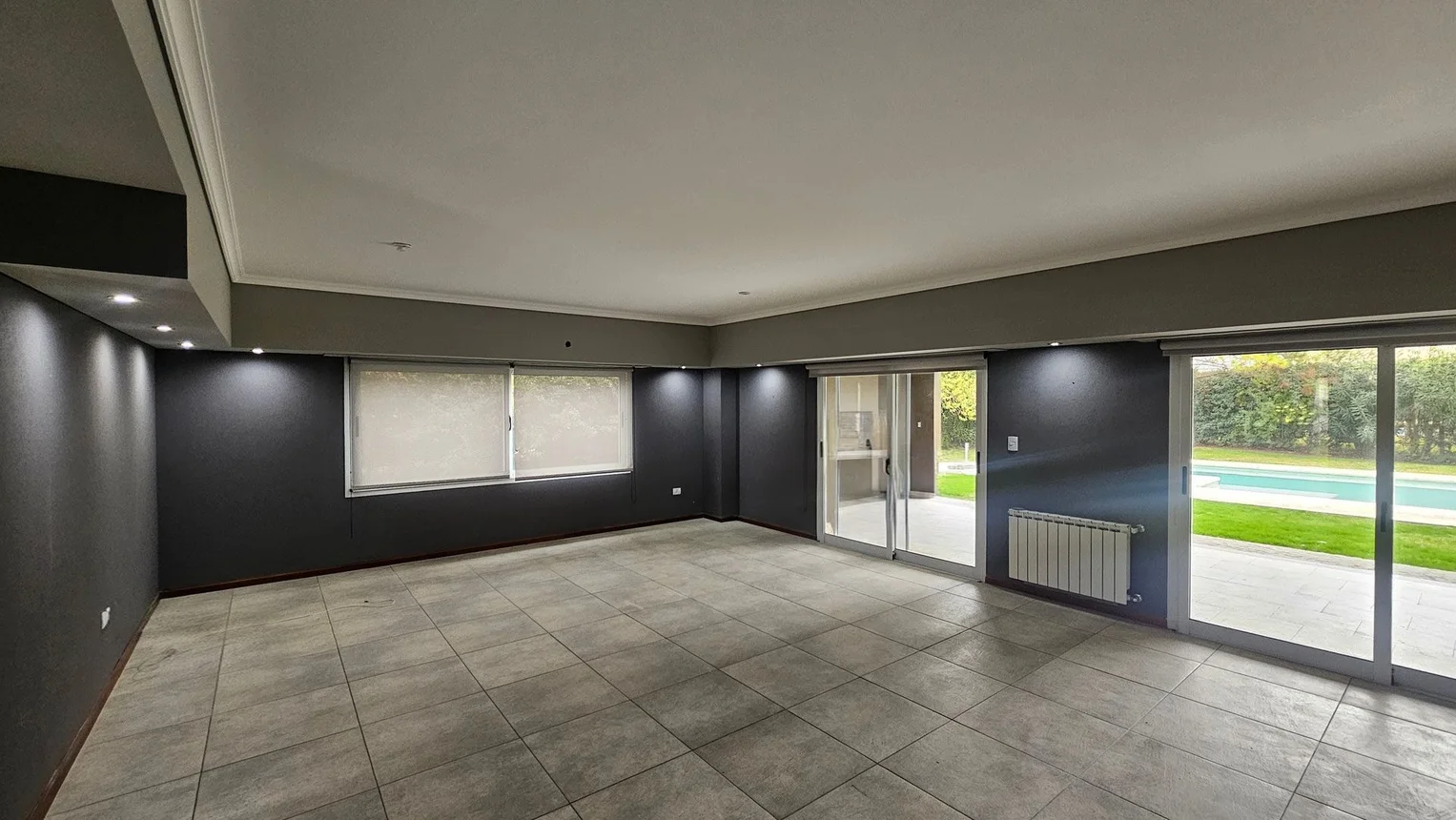 Casa de 5 ambientes en venta en Tristán Suárez, Blas Parera 1900, foto 2