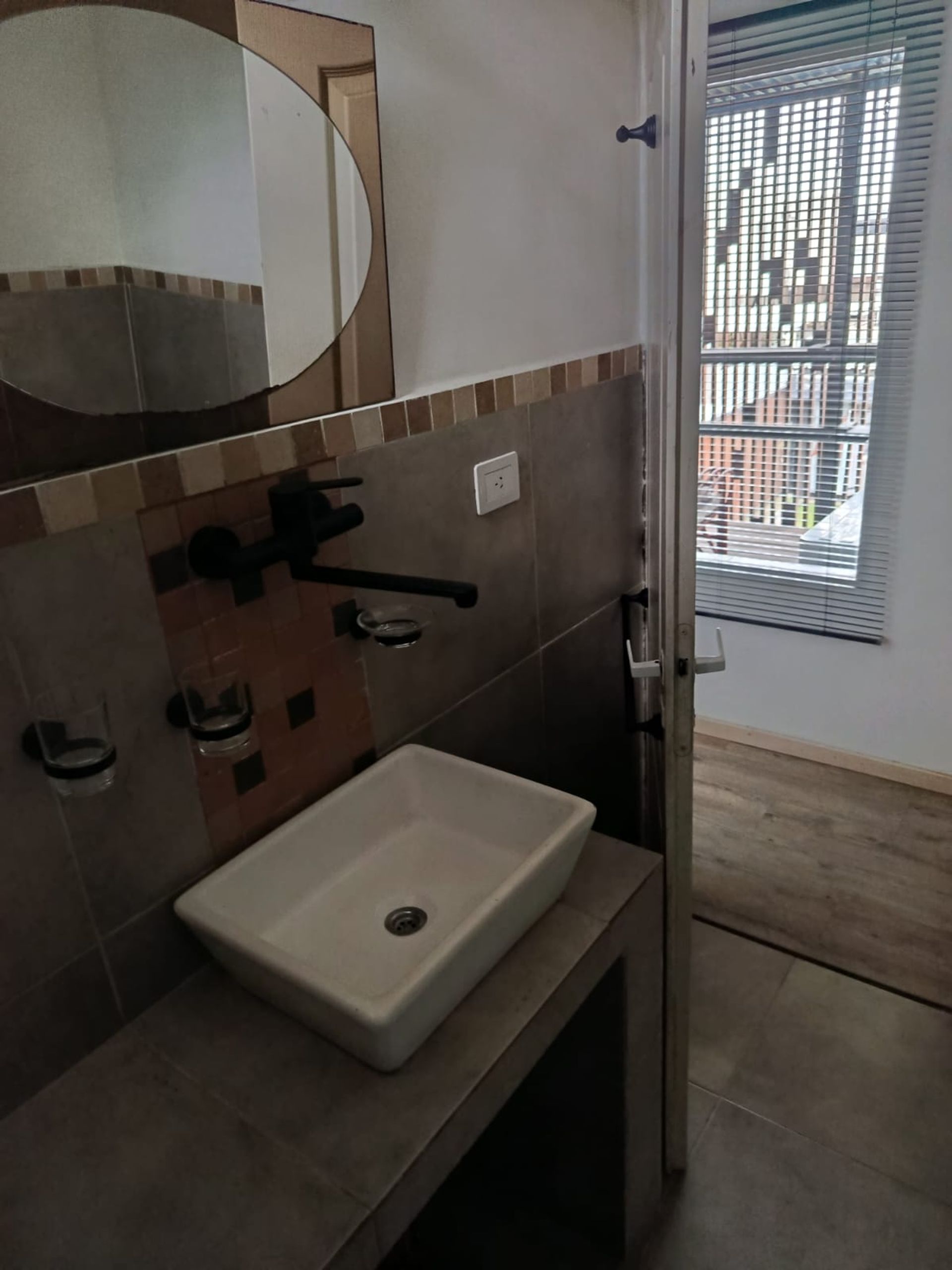 Foto 9 — PH EN VENTA 3 AMBIENTES CASTELAR