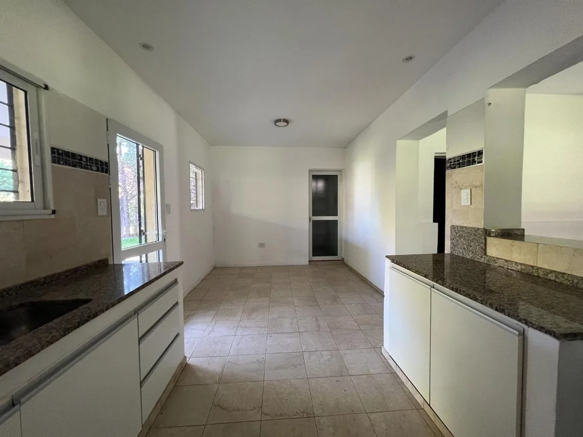 Casa en venta en Funes, foto 4