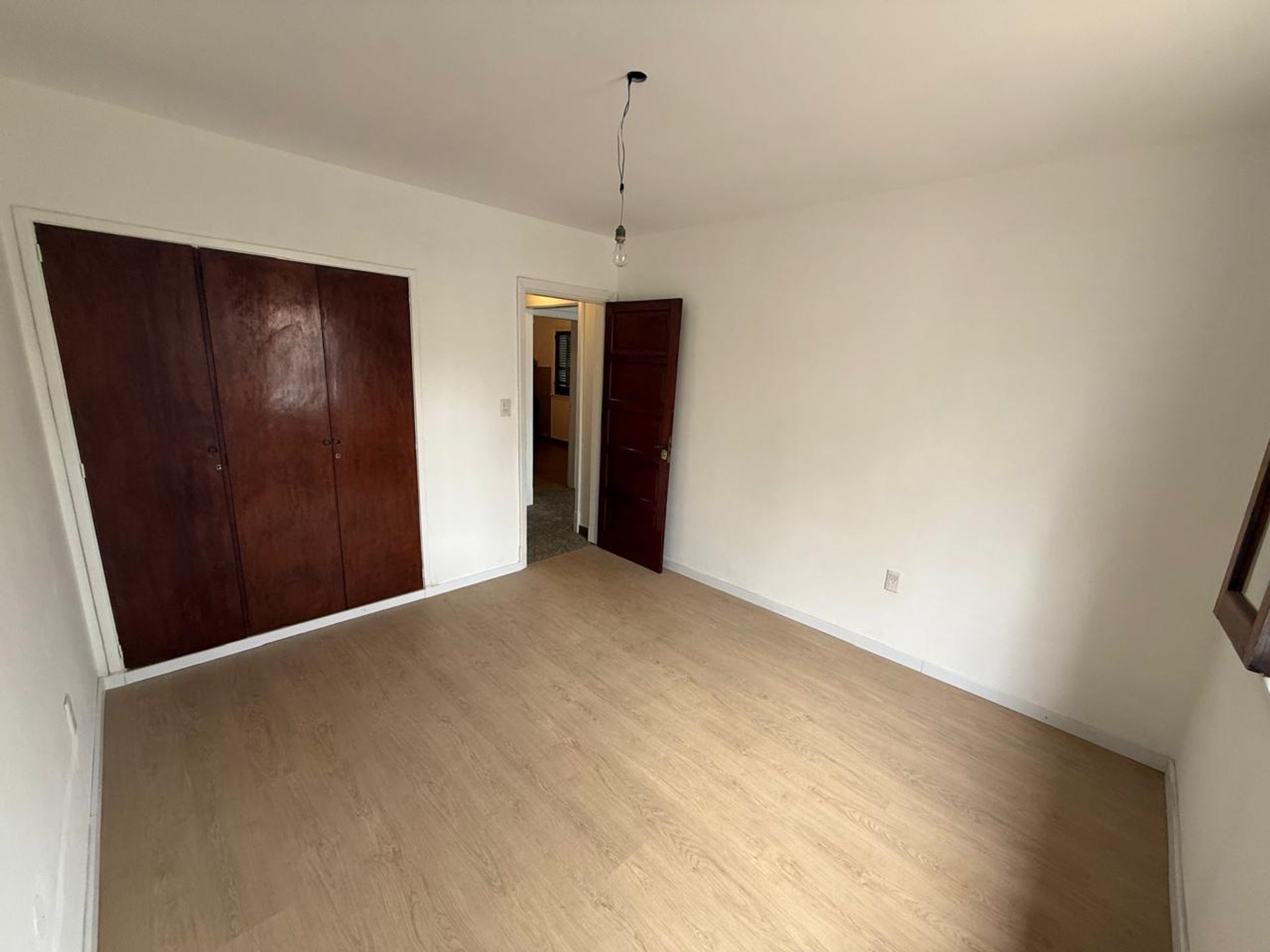 Foto 7 — casa 4 amb en venta Llavallol con parque y cochera