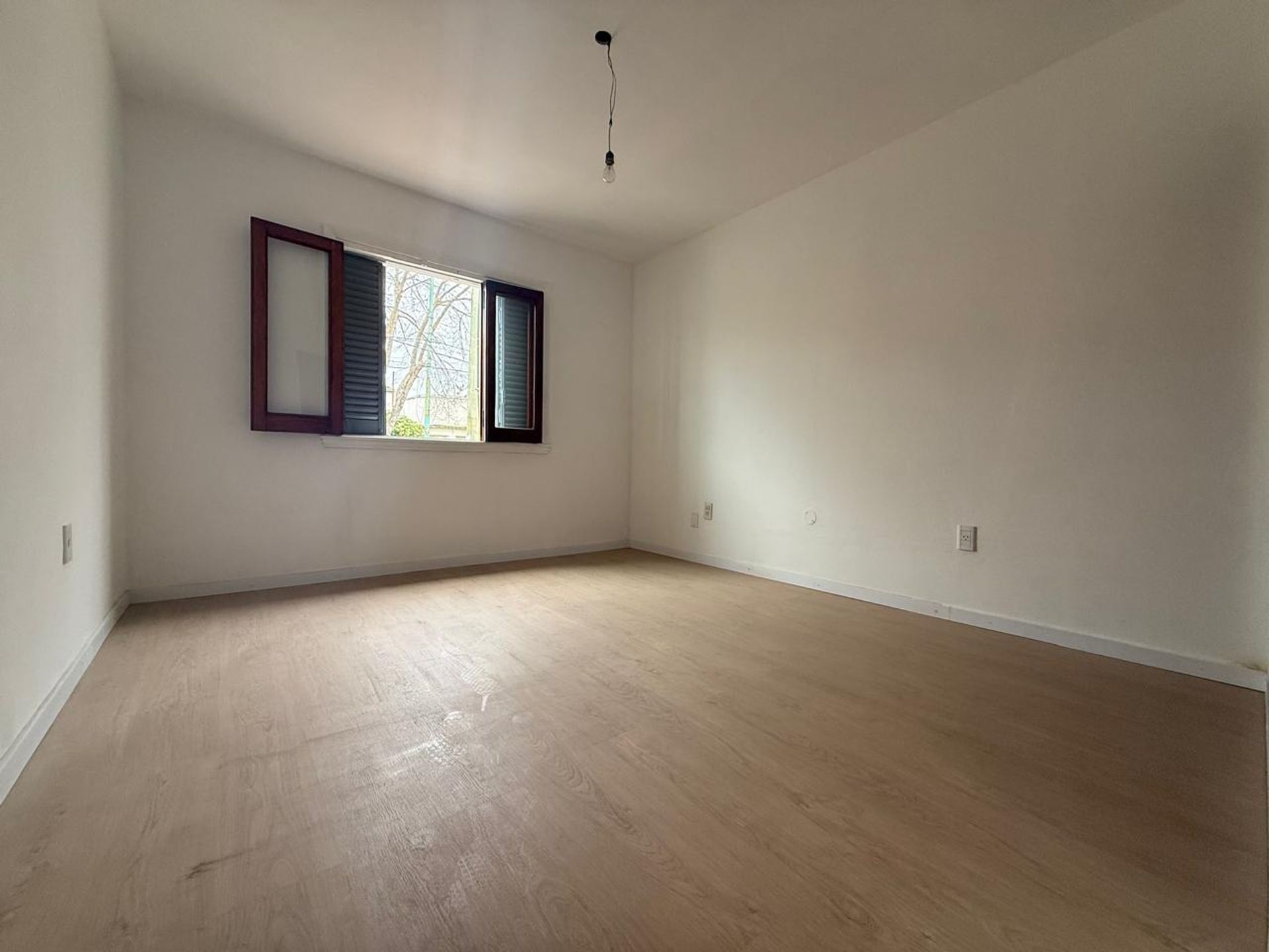 Foto 8 — casa 4 amb en venta Llavallol con parque y cochera