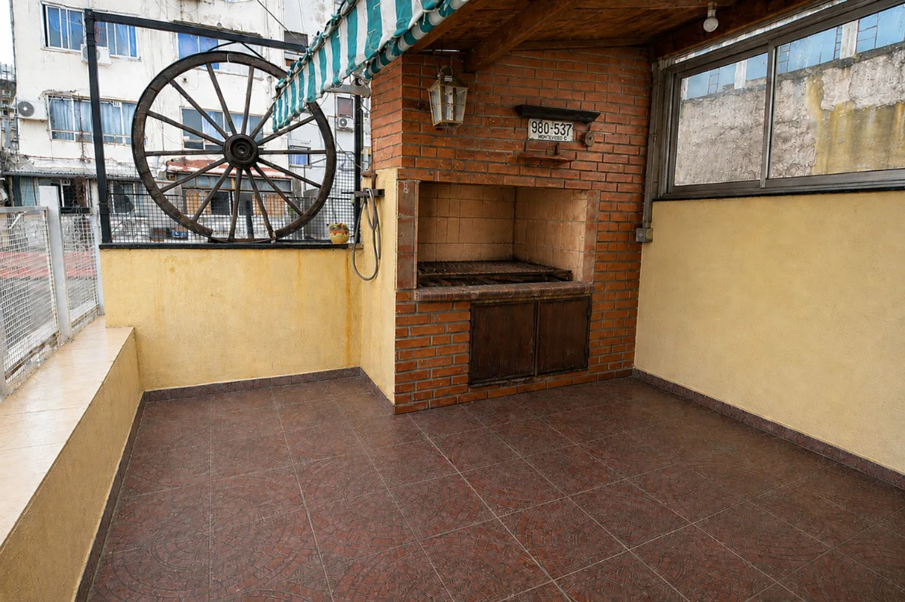 PH de 4 ambientes en venta en Almagro, Avenida Rivadavia 3800