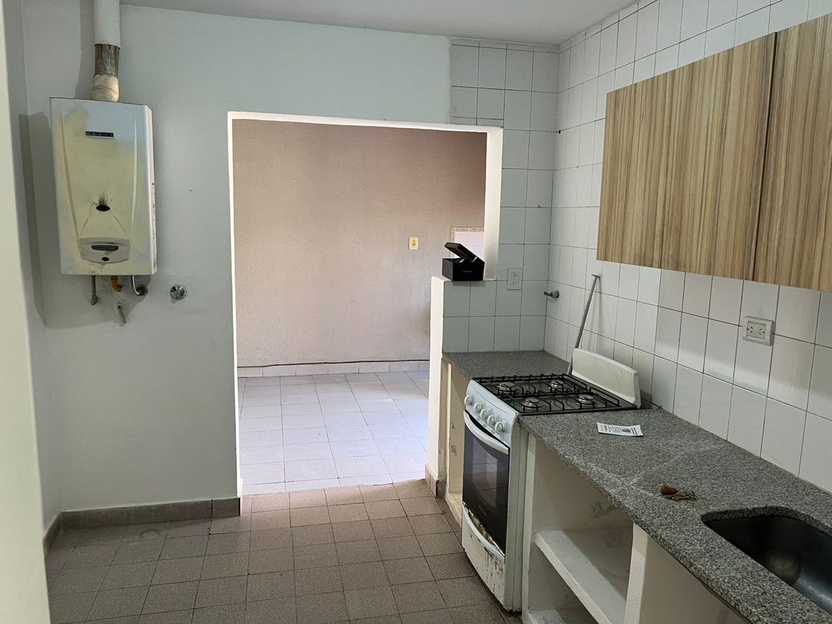 VENTA CASA 2 DORMITORIOS BARRIO SAN CARLOS — foto 3