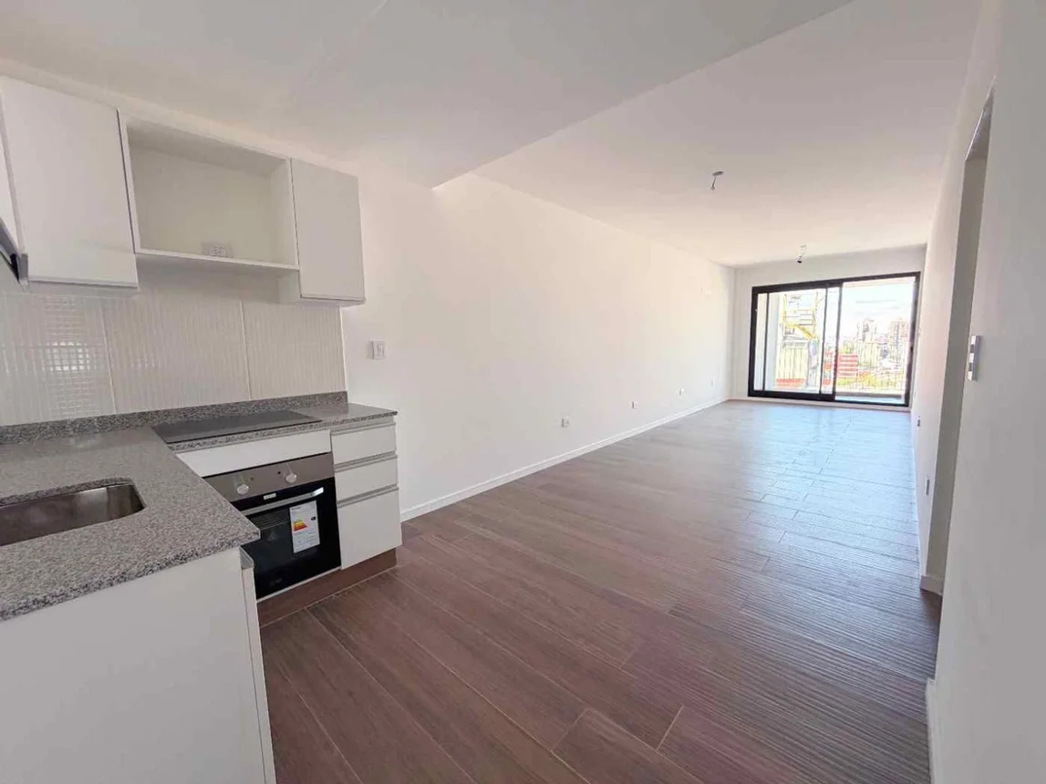 Monoambiente en venta en San Cristóbal, Avenida San Juan 2900