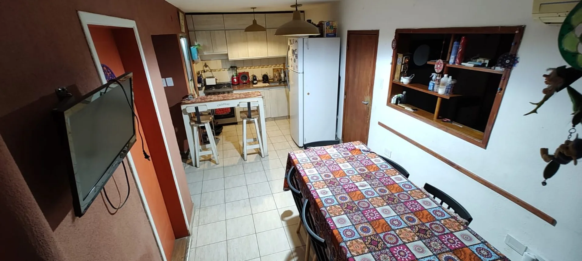 Casa en venta en Castelar, foto 3